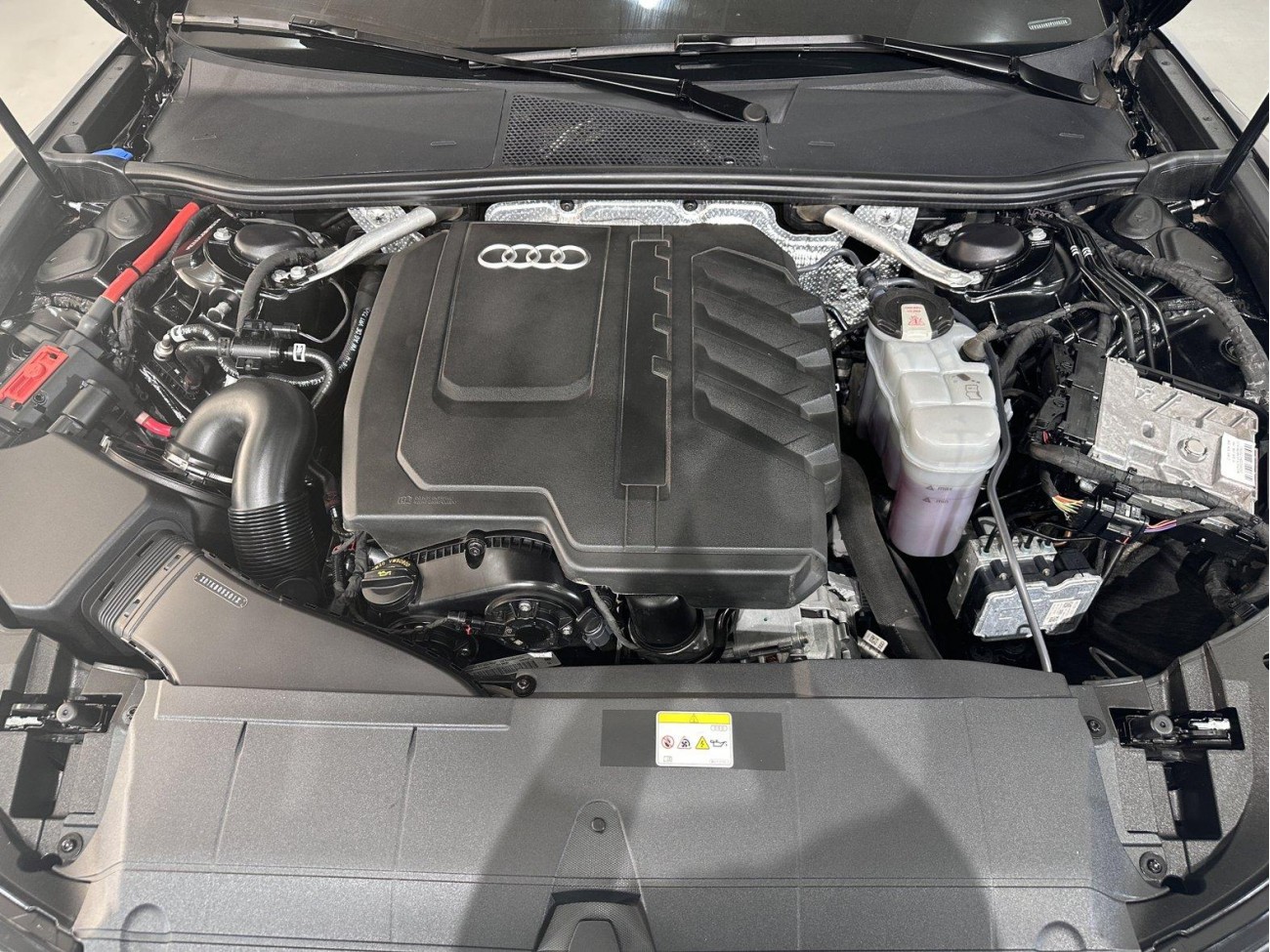 Audi A6L 45 TFSI 2023