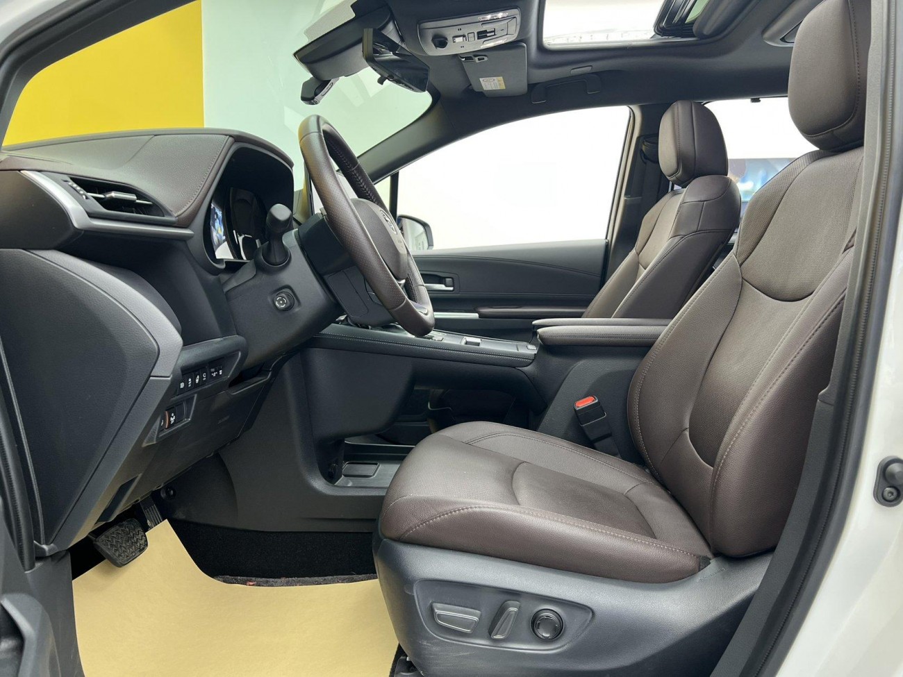Toyota Sienna 2024