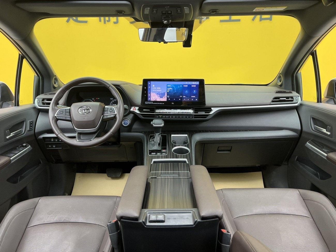 Toyota Sienna 2024