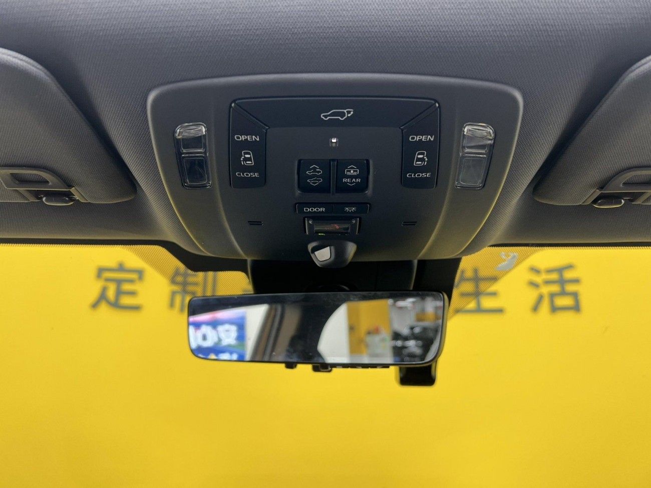 Toyota Sienna 2024