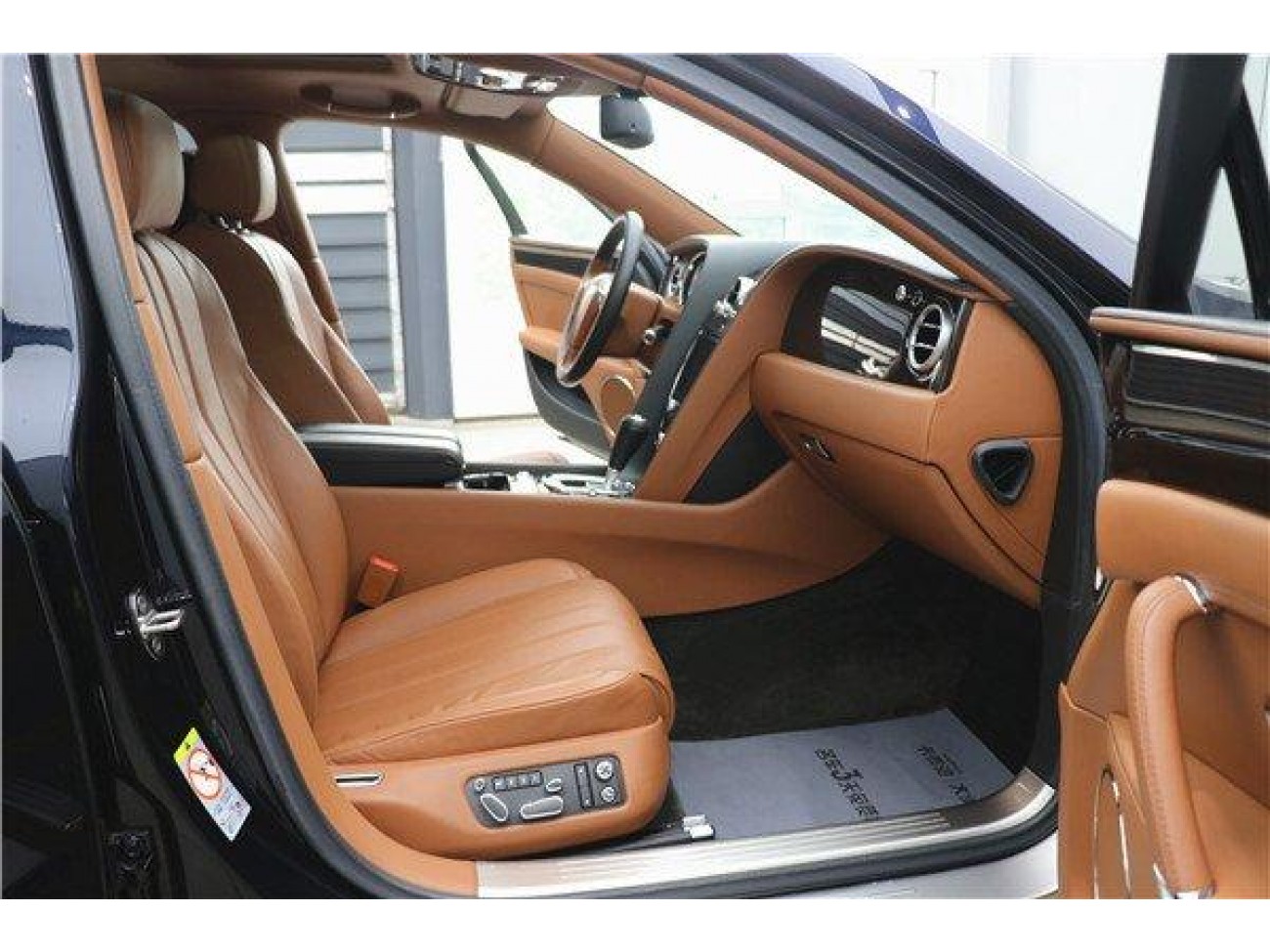 Bentley Flying Spur 2014