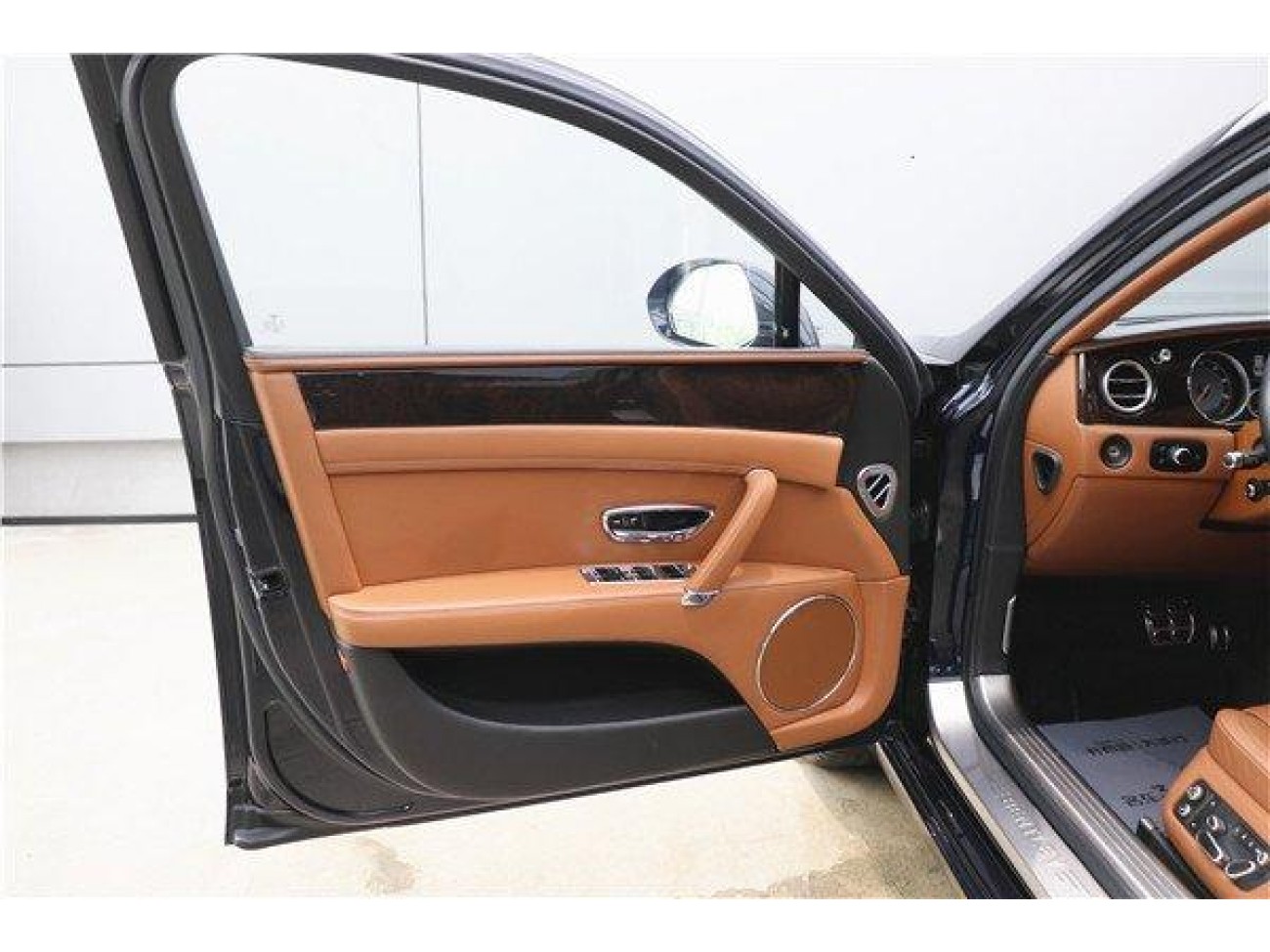 Bentley Flying Spur 2014
