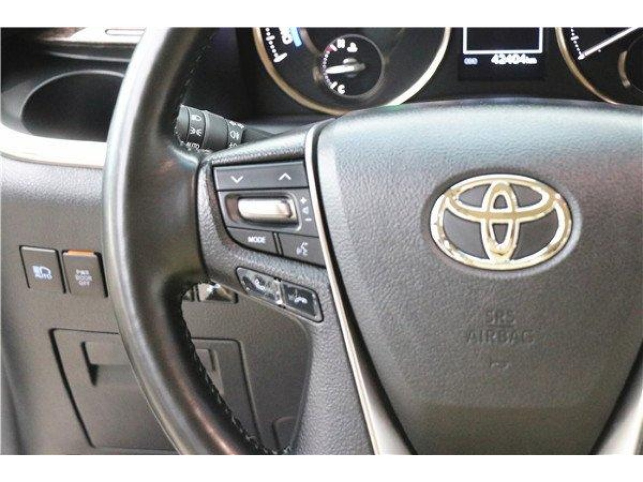 Toyota Vellfire 2021