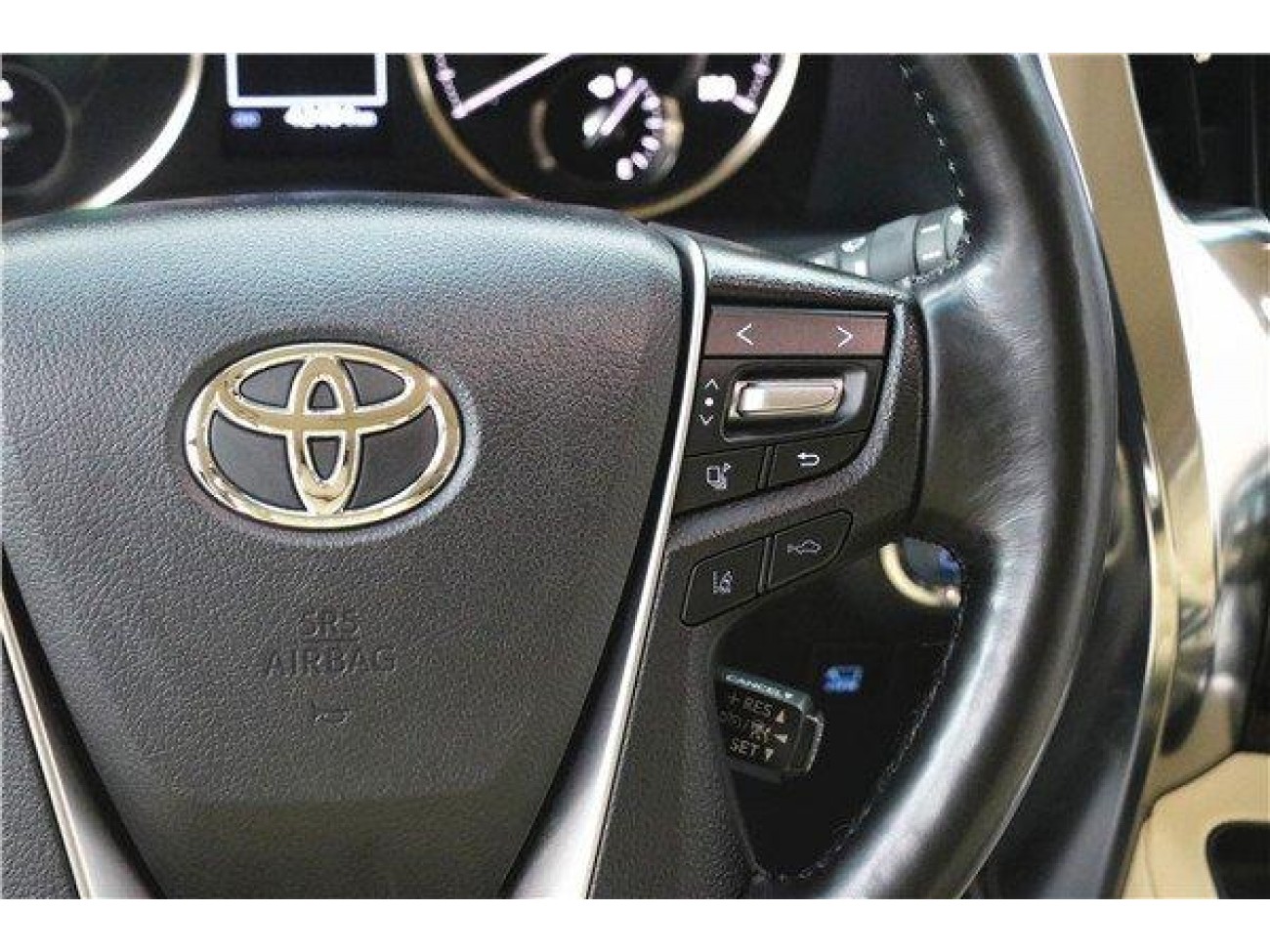 Toyota Vellfire 2021