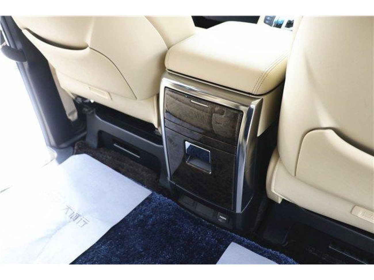 Toyota Vellfire 2021