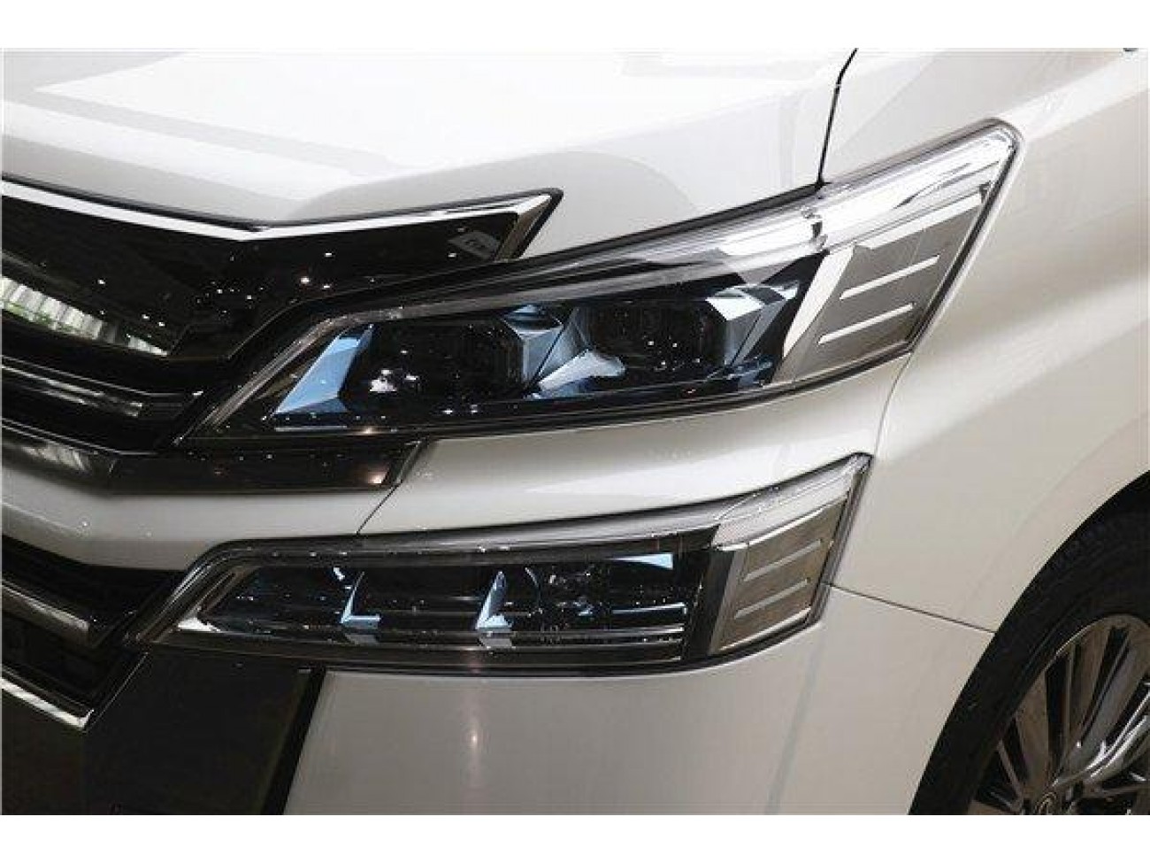 Toyota Vellfire 2021