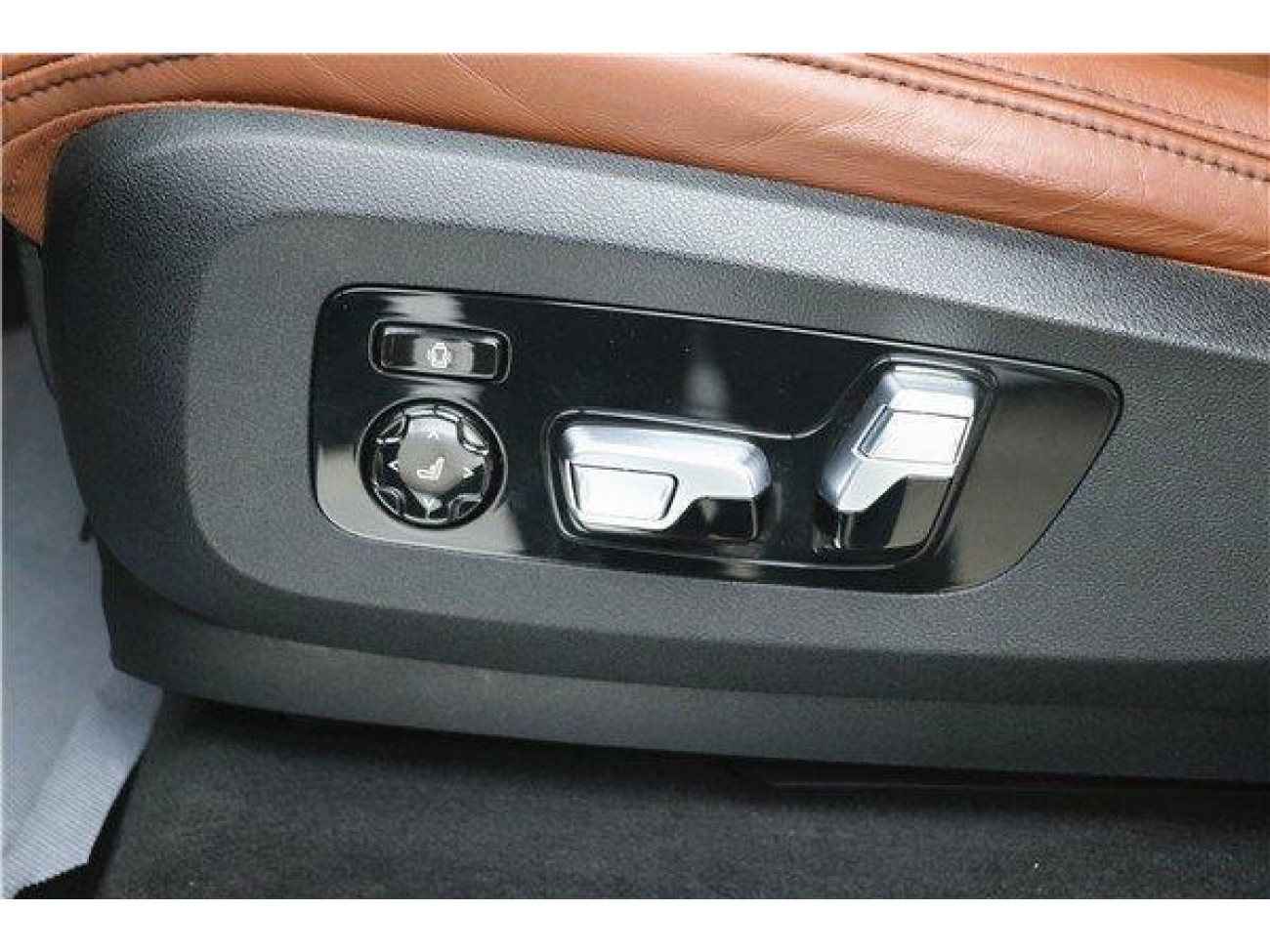BMW X7 2021