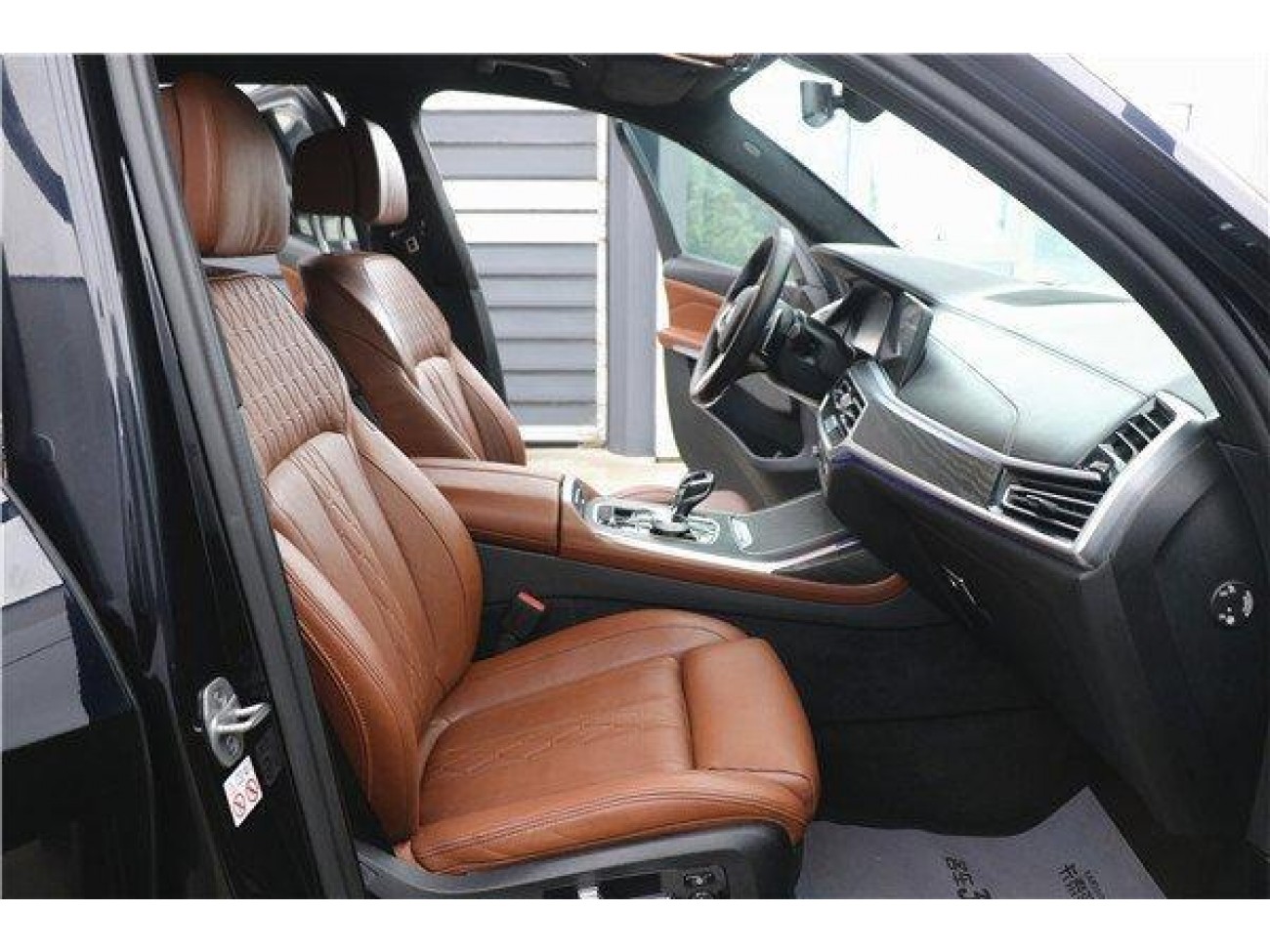 BMW X7 2021