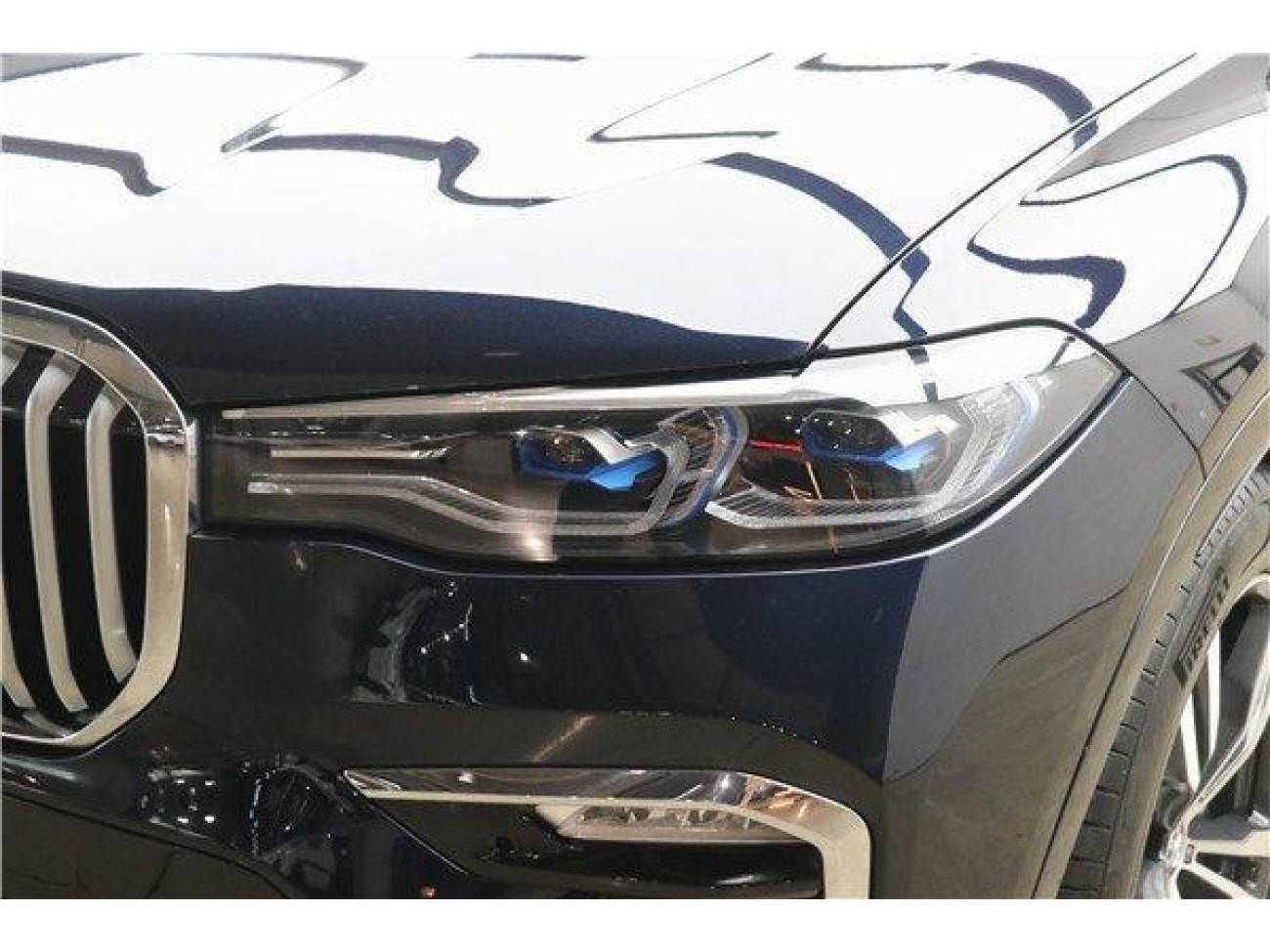 BMW X7 2021
