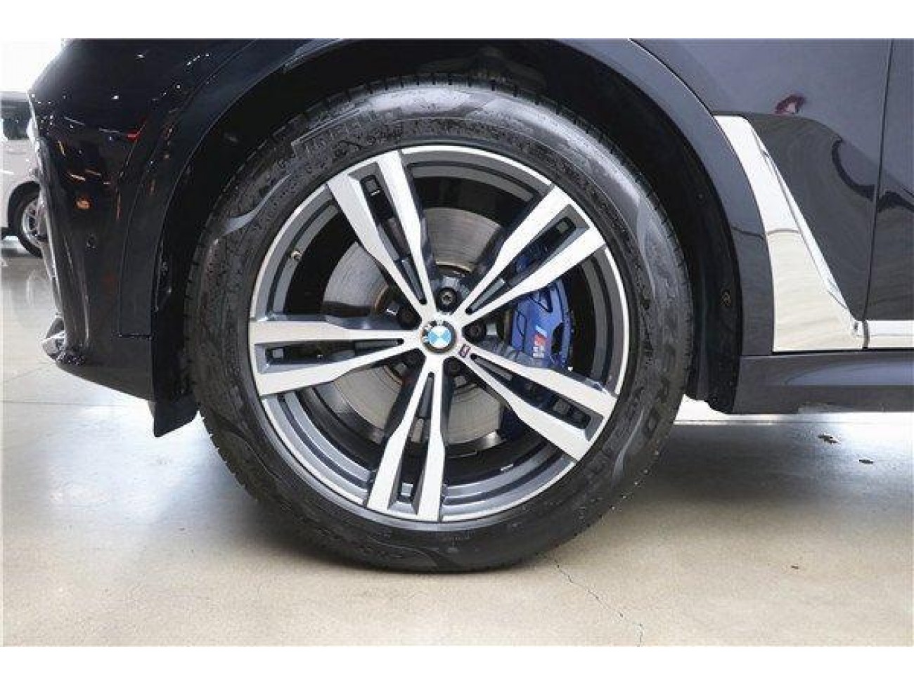 BMW X7 2021