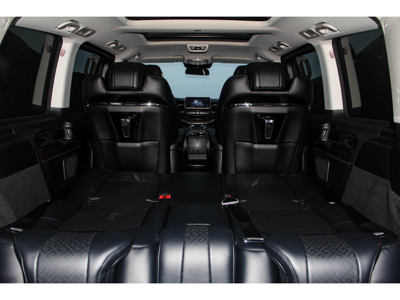 Mercedes-Benz V 2024