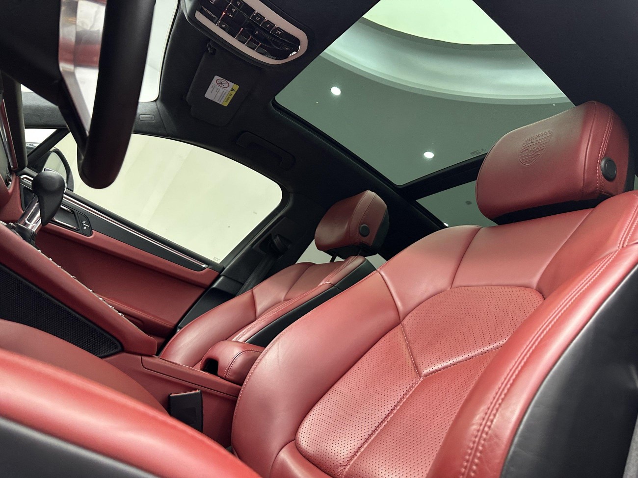 Porsche Macan 2021