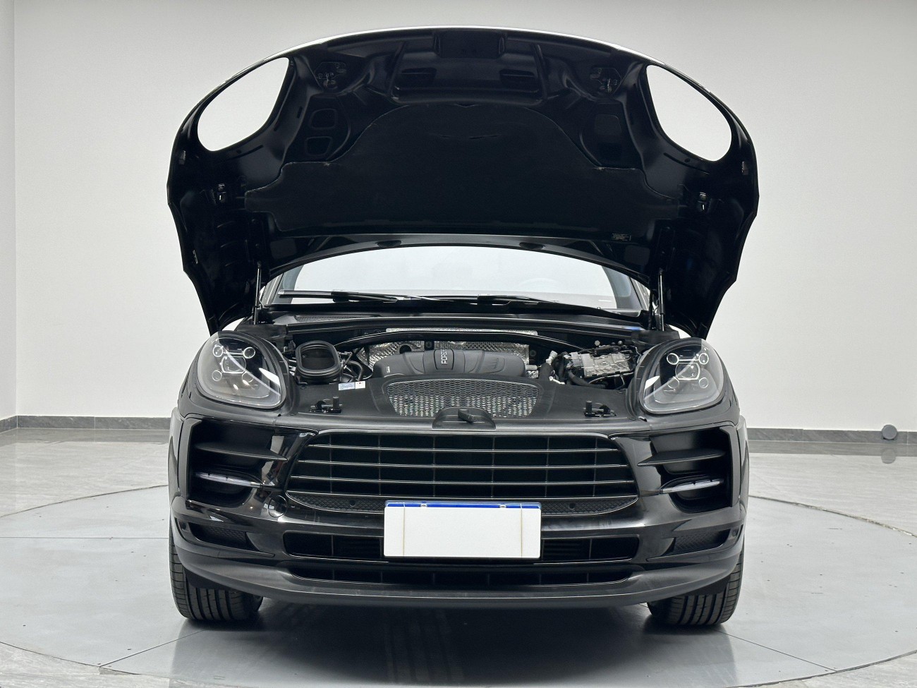 Porsche Macan 2021