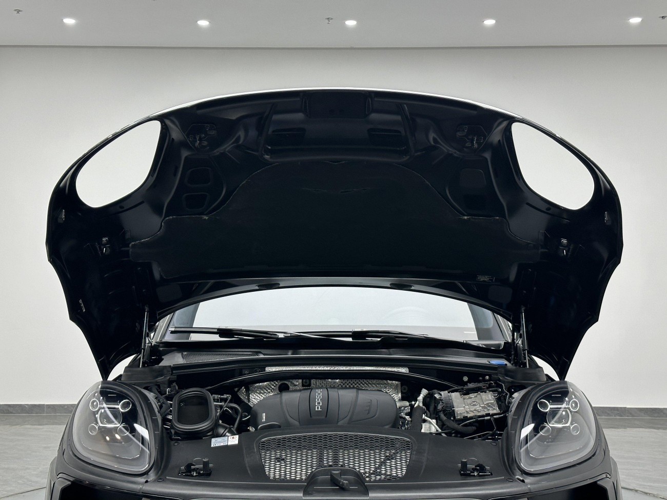 Porsche Macan 2021