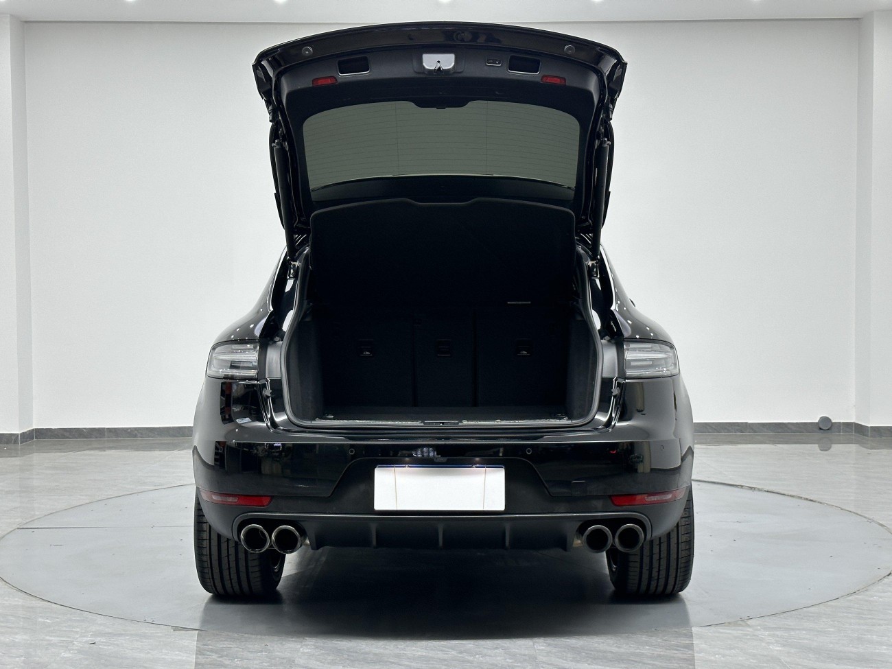 Porsche Macan 2021