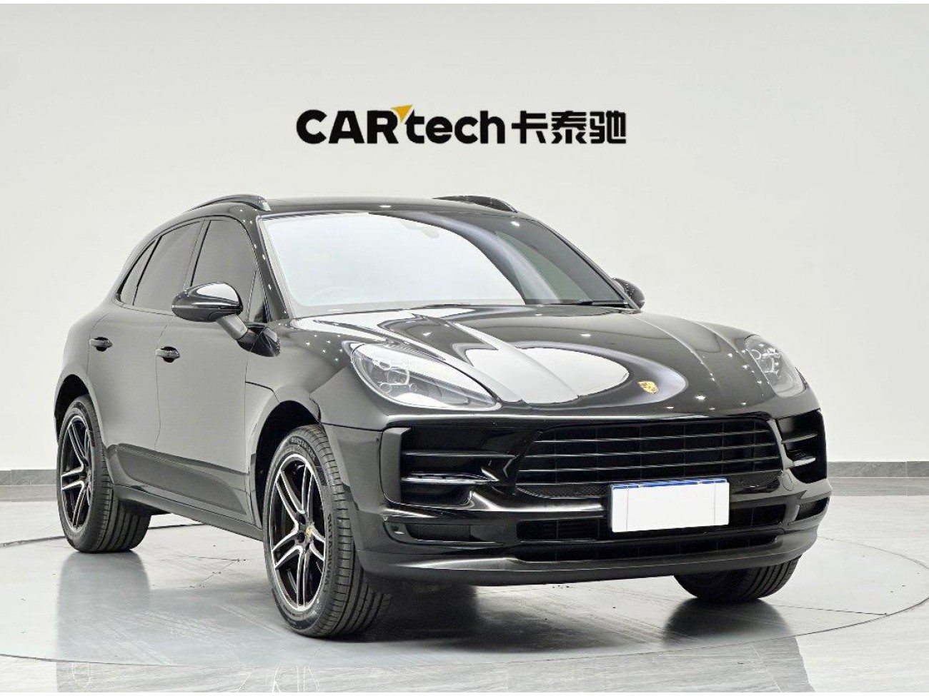 Porsche Macan 2021