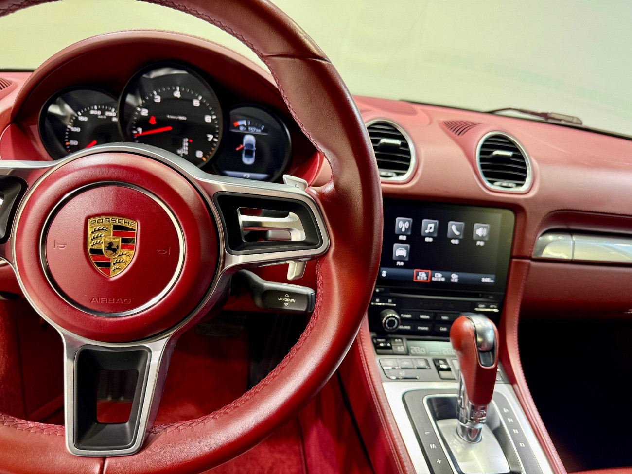 Porsche Boxster 2020