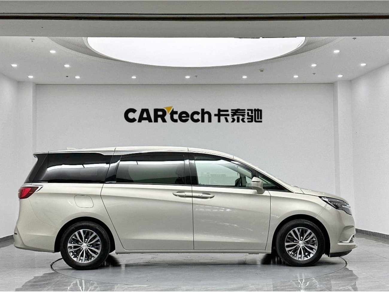Buick GL8 2022