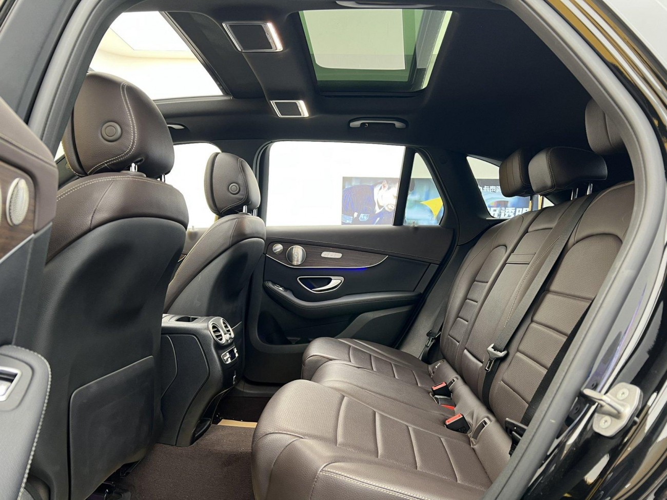 Mercedes-Benz GLC 300 L 2021
