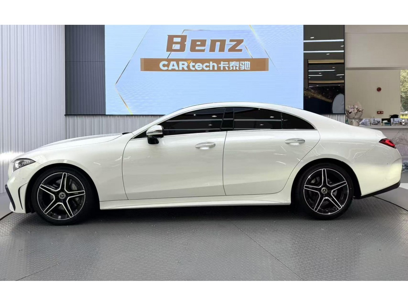 Mercedes-Benz CLS 300 2024