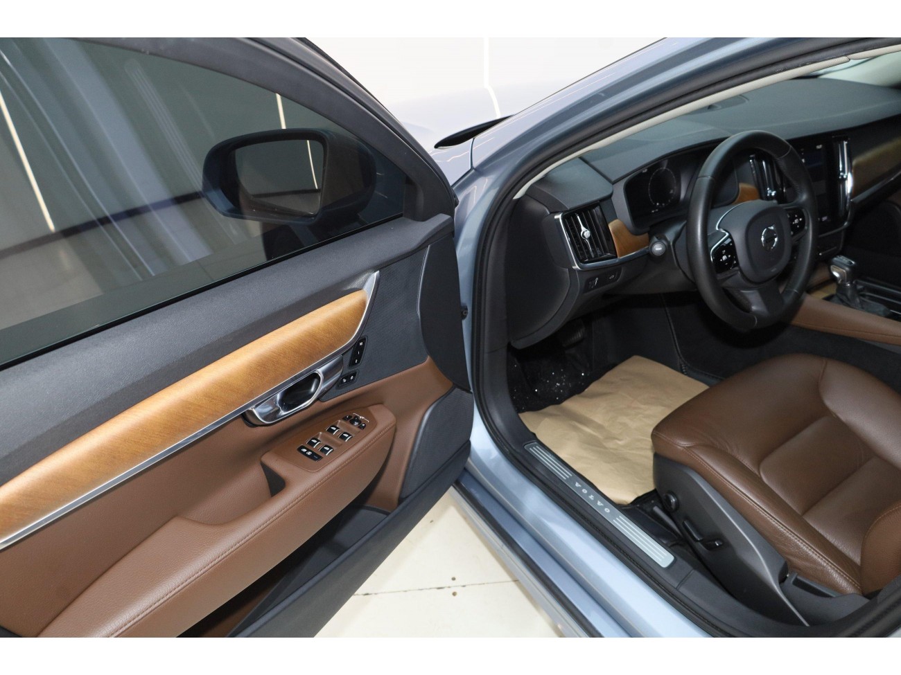 Volvo S90 2020
