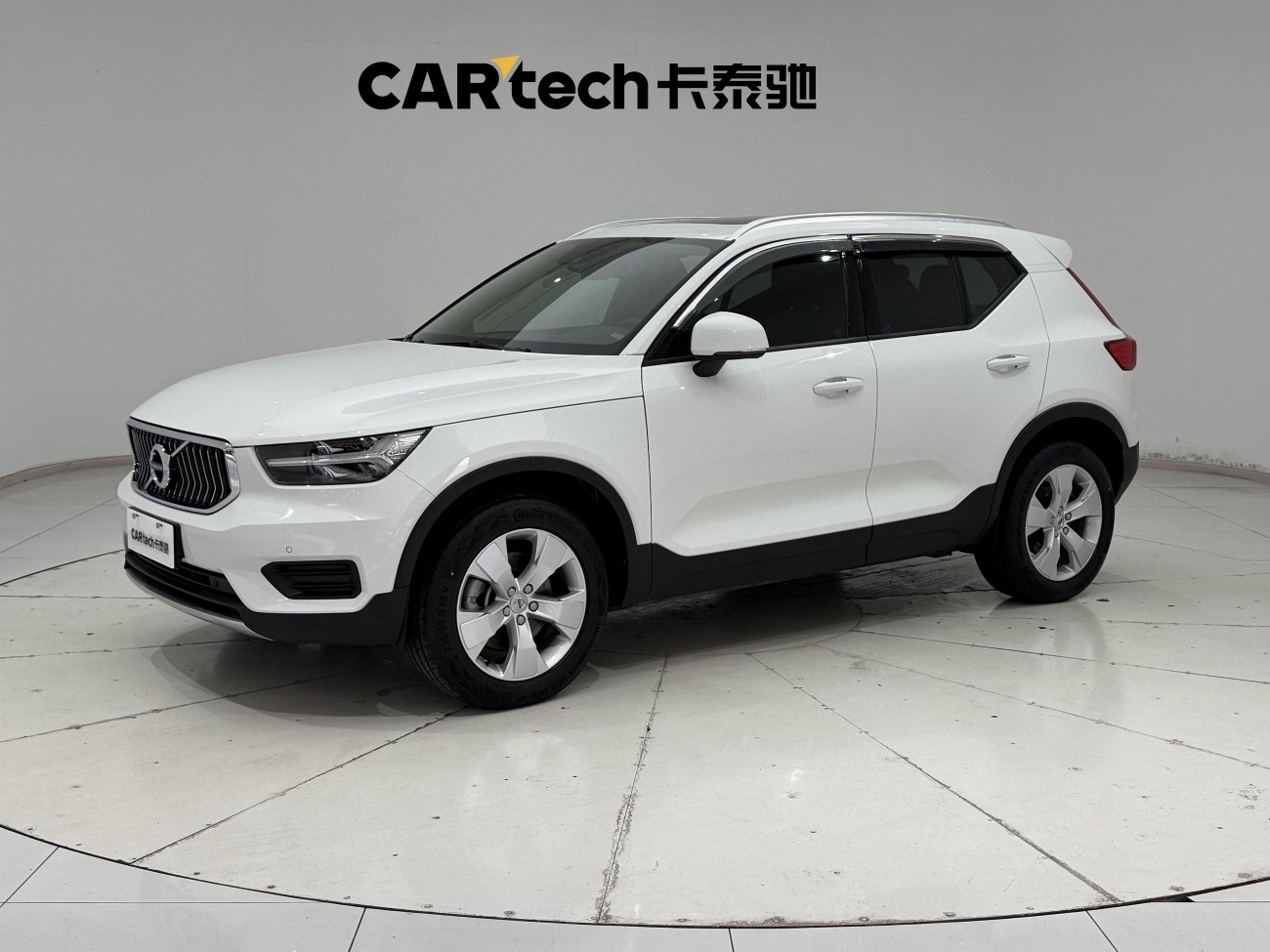 Volvo XC40 2022