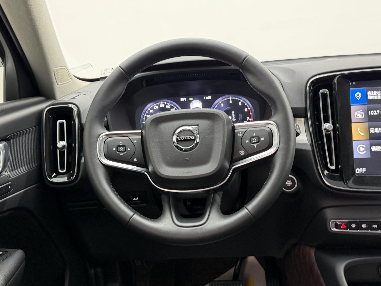 Volvo XC40 2022
