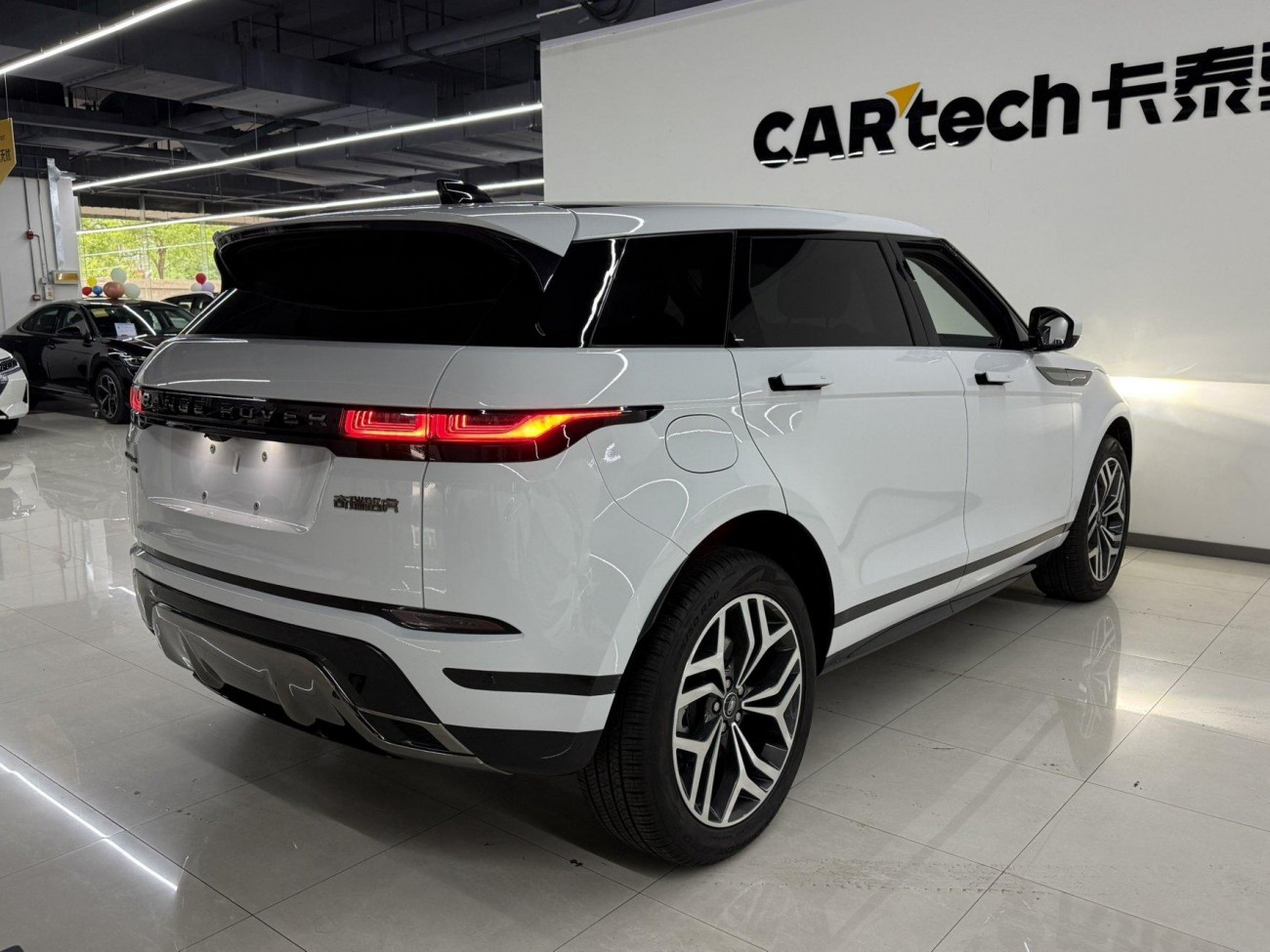 Land Rover Range Rover 2024