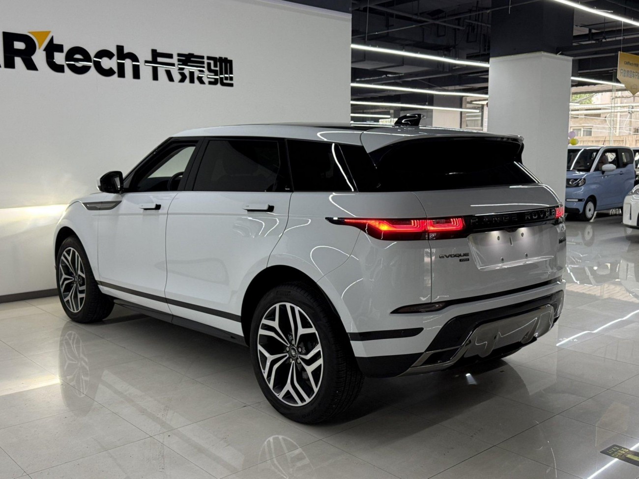Land Rover Range Rover 2024