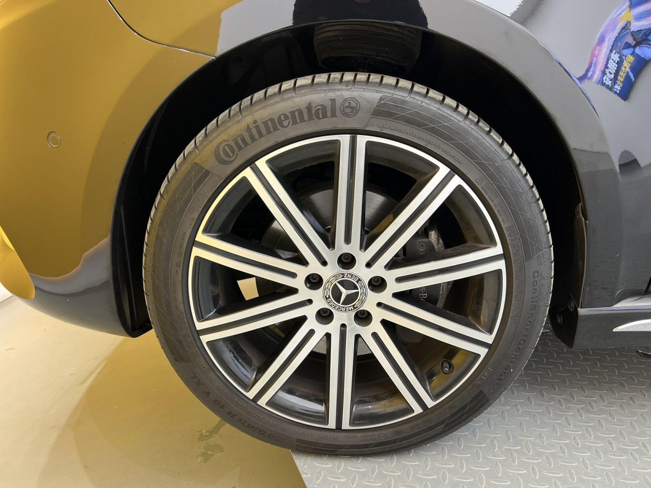 Mercedes-Benz V 2022