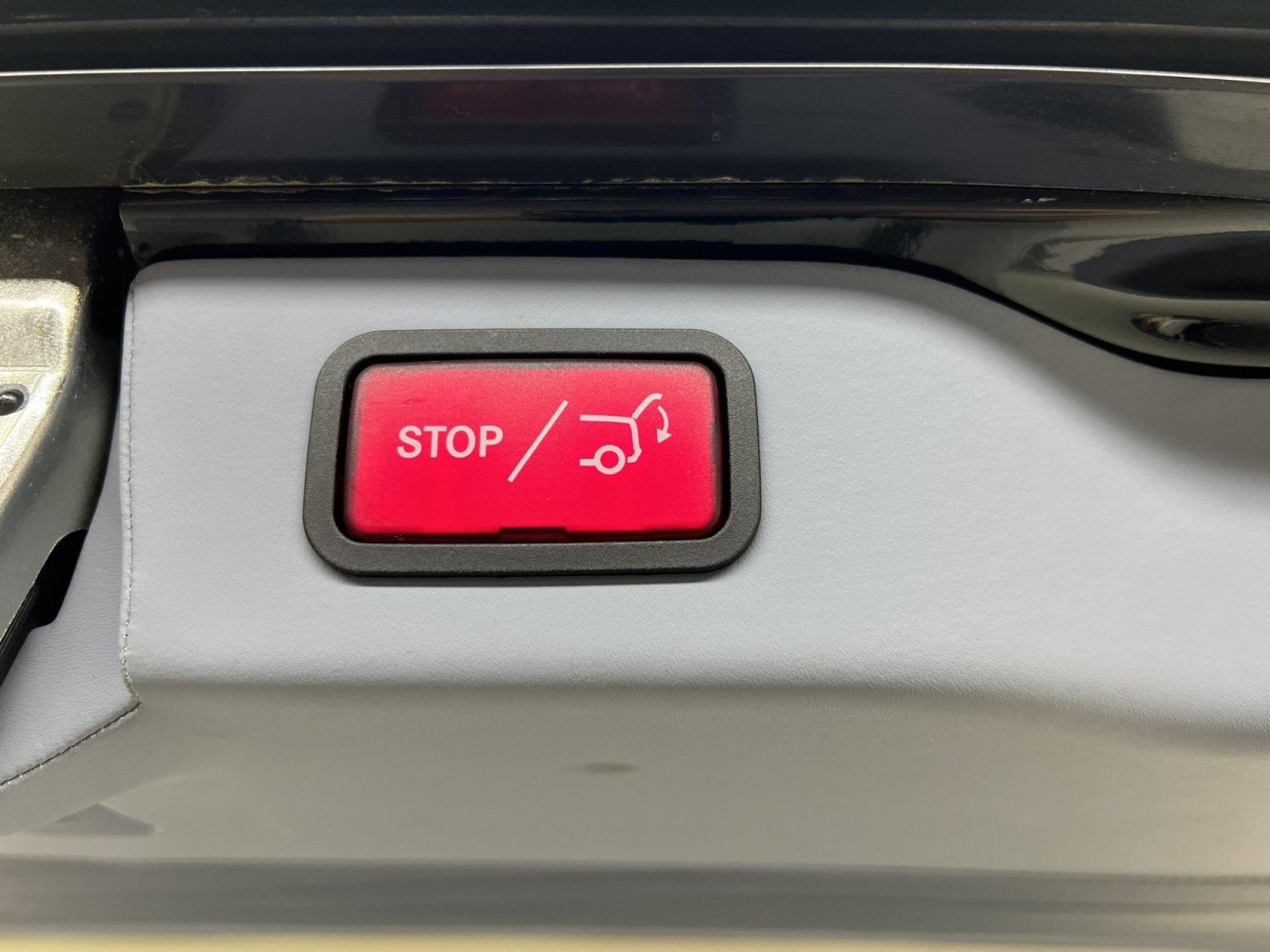 Mercedes-Benz V 2022