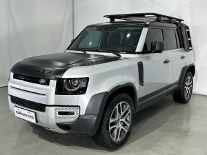 Land Rover Defender 2020