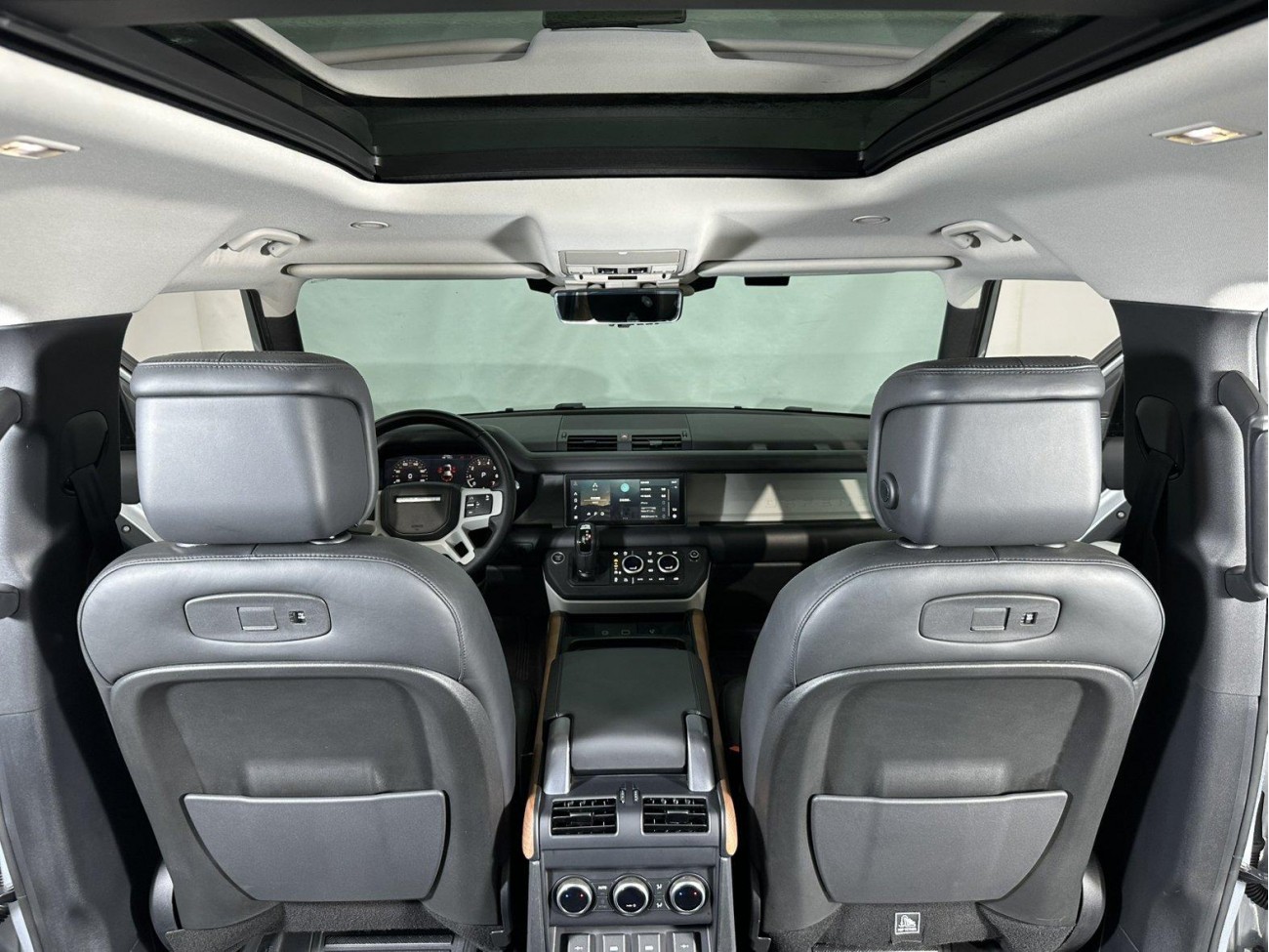 Land Rover Defender 2020