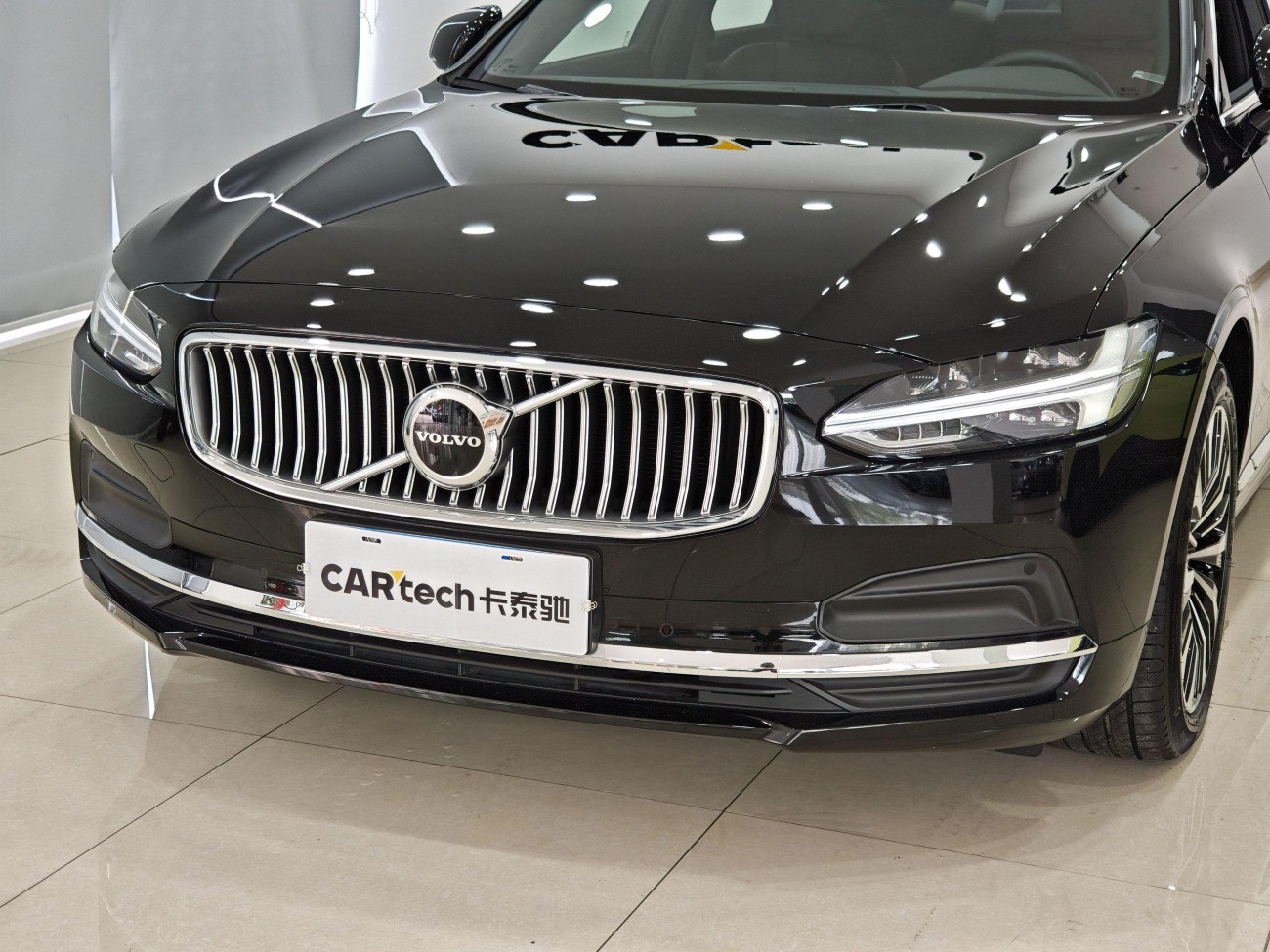 Volvo S90 2024