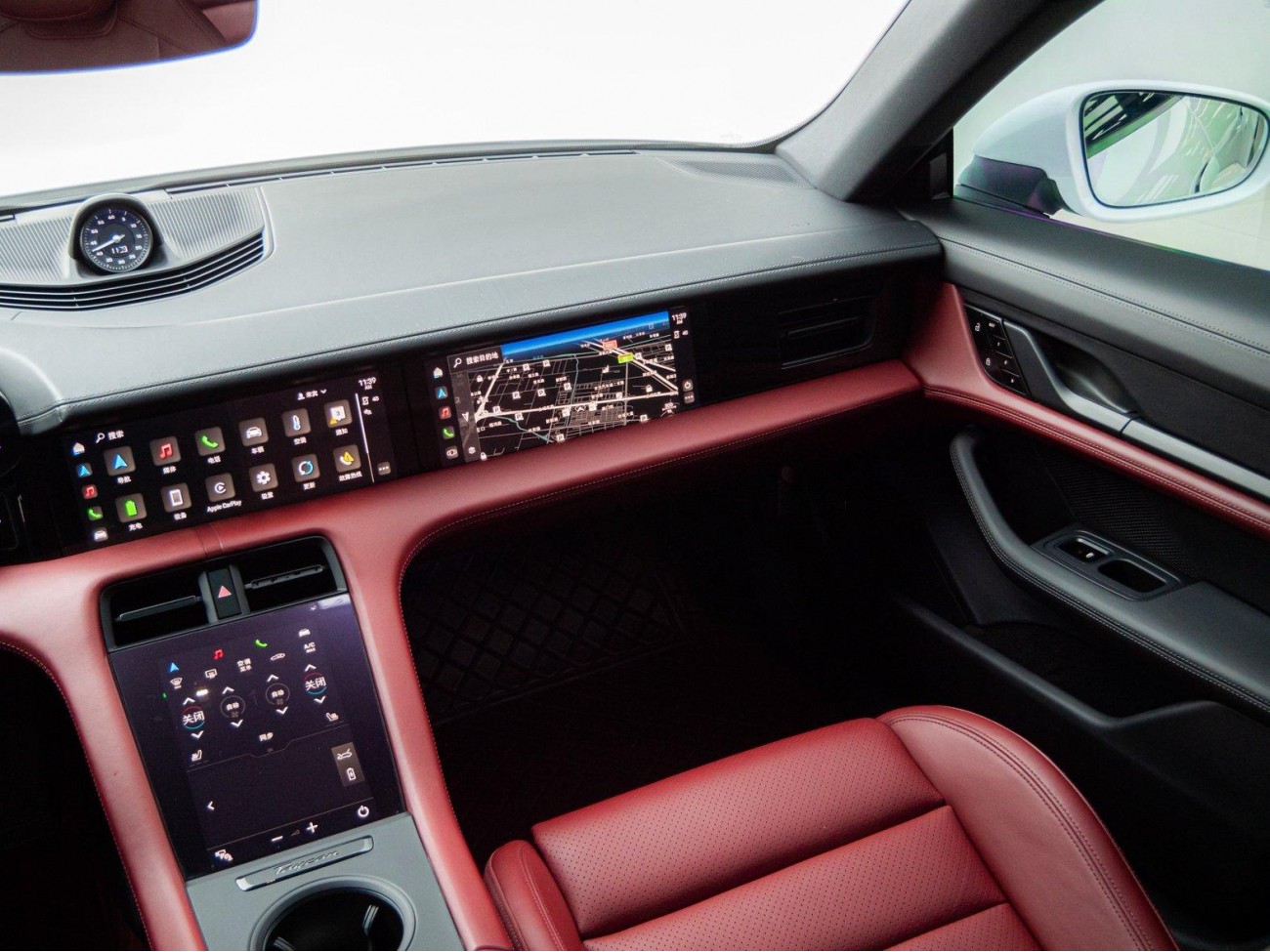 Porsche Taycan 2021