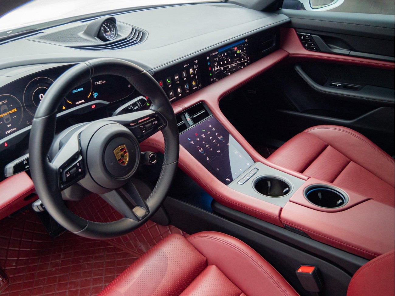 Porsche Taycan 2021