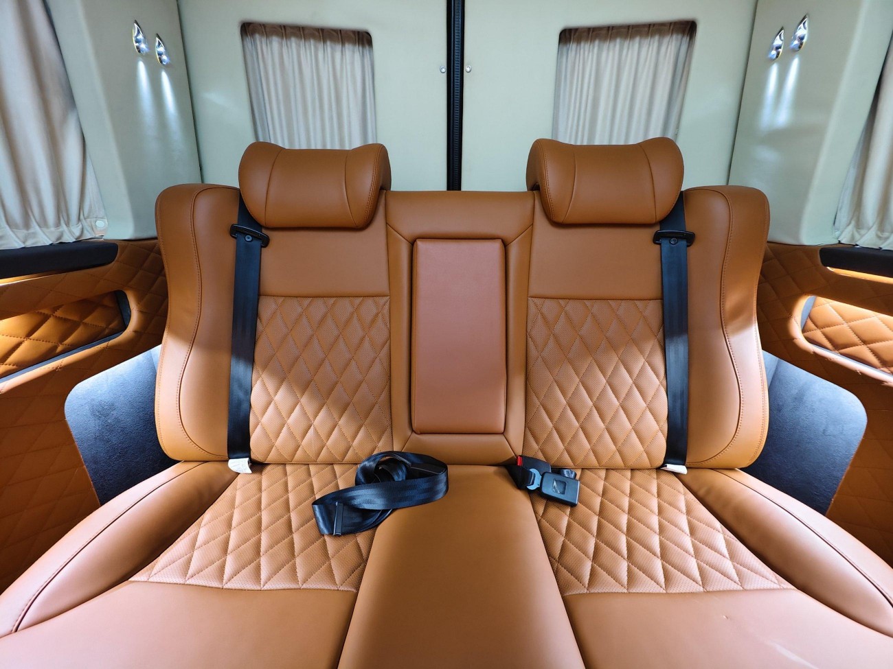 Mercedes-Benz 2018 2019