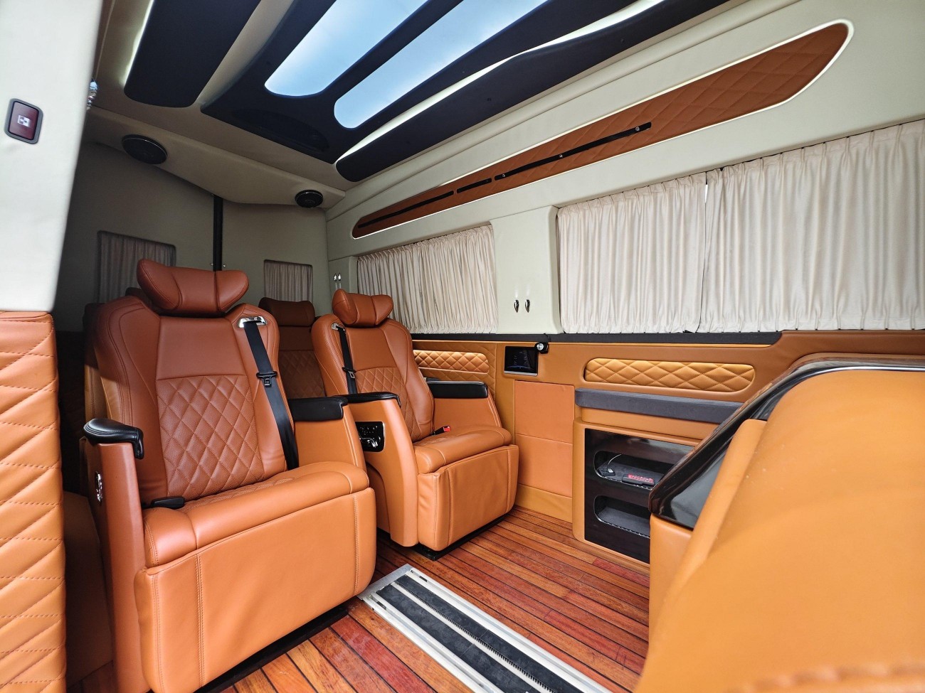 Mercedes-Benz 2018 2019
