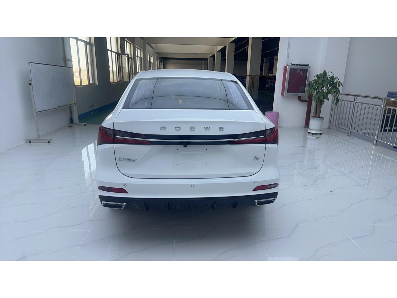 Roewe Ei5 2026