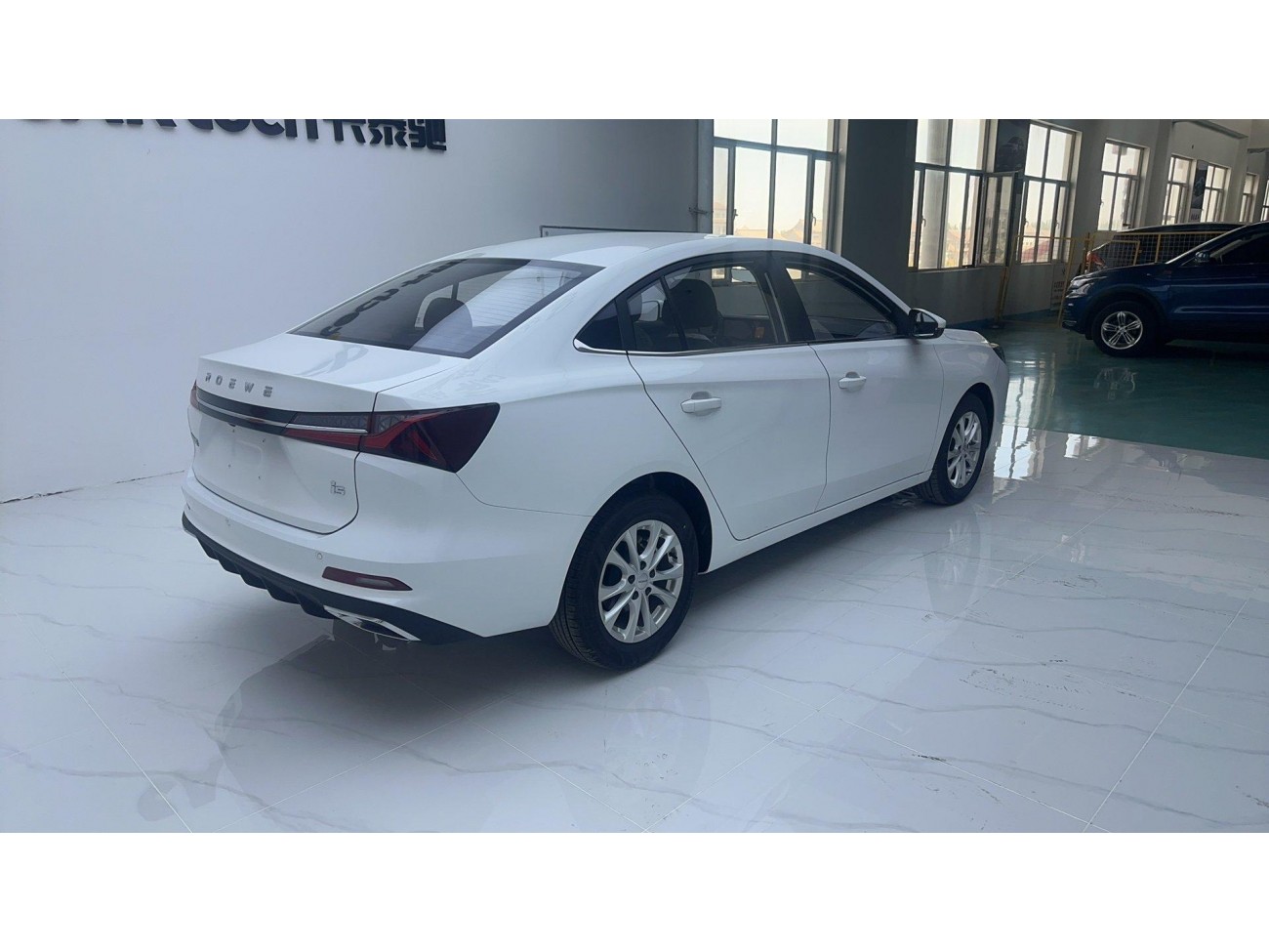Roewe Ei5 2026