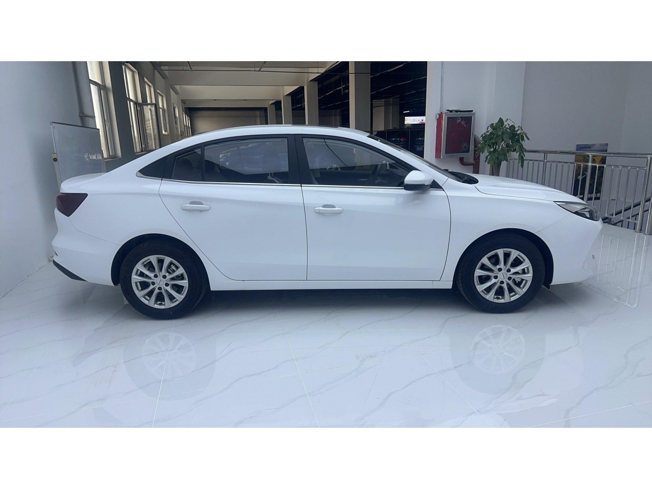 Roewe Ei5 2026