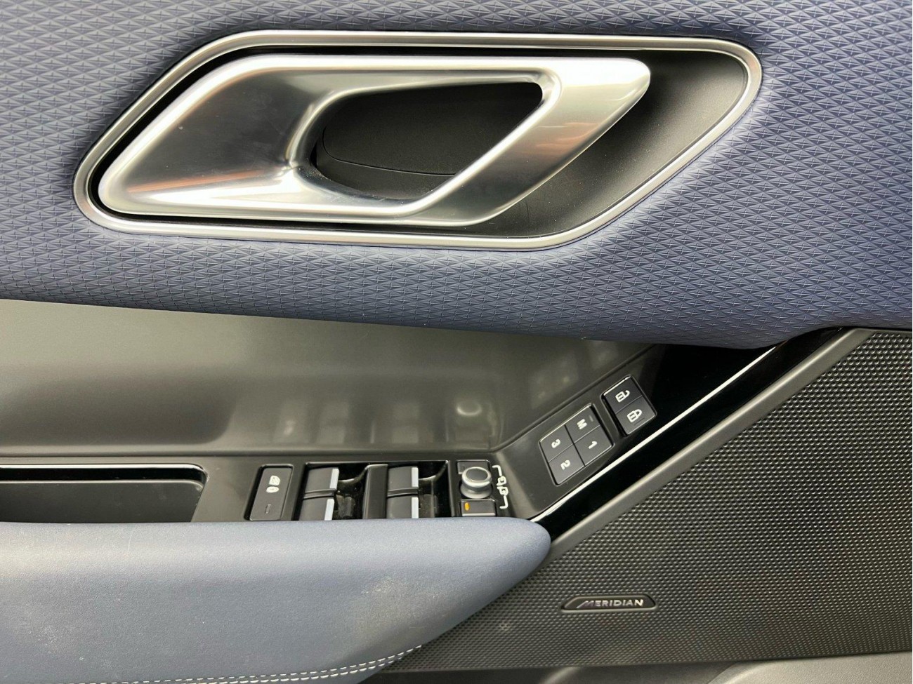 Land Rover Range Rover 2023