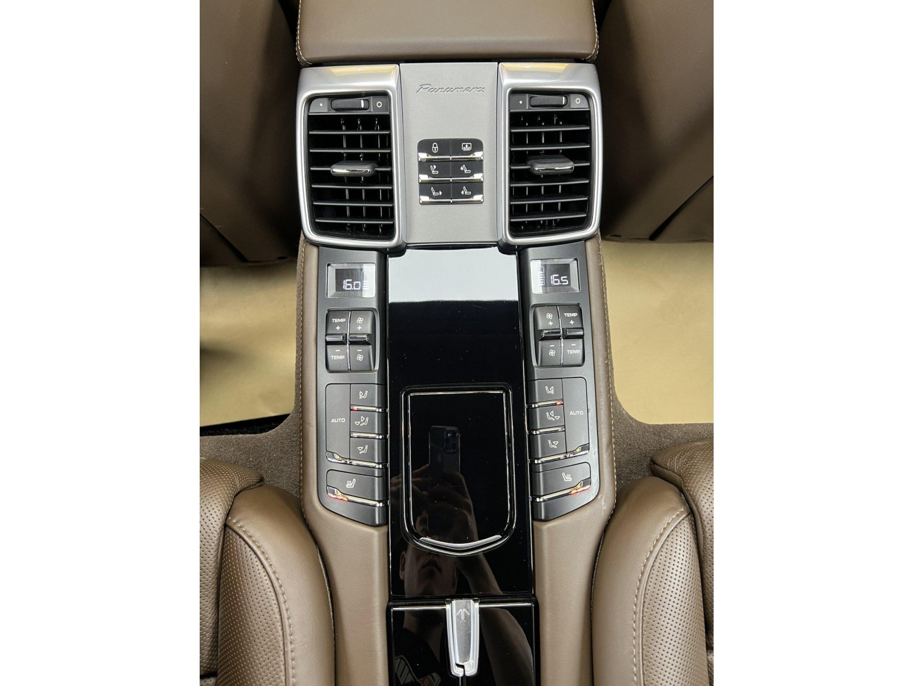 Porsche Panamera 2016