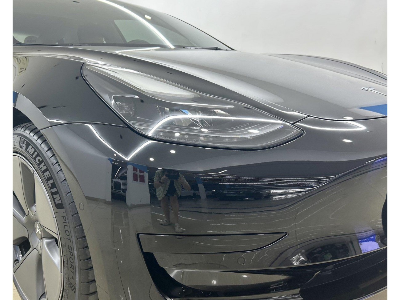 Tesla Model 3 2023