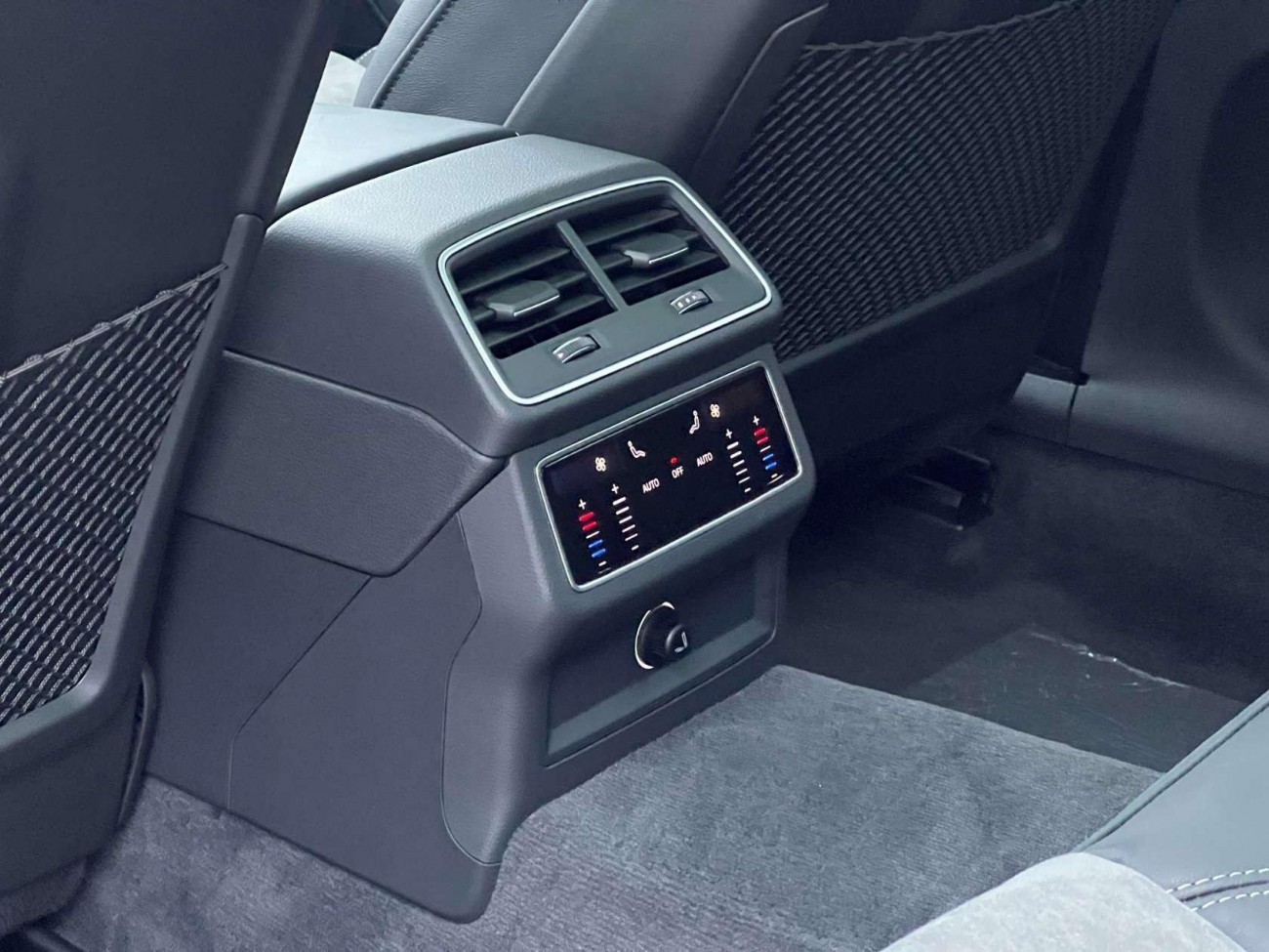 Audi A6L 55 TFSI 2021