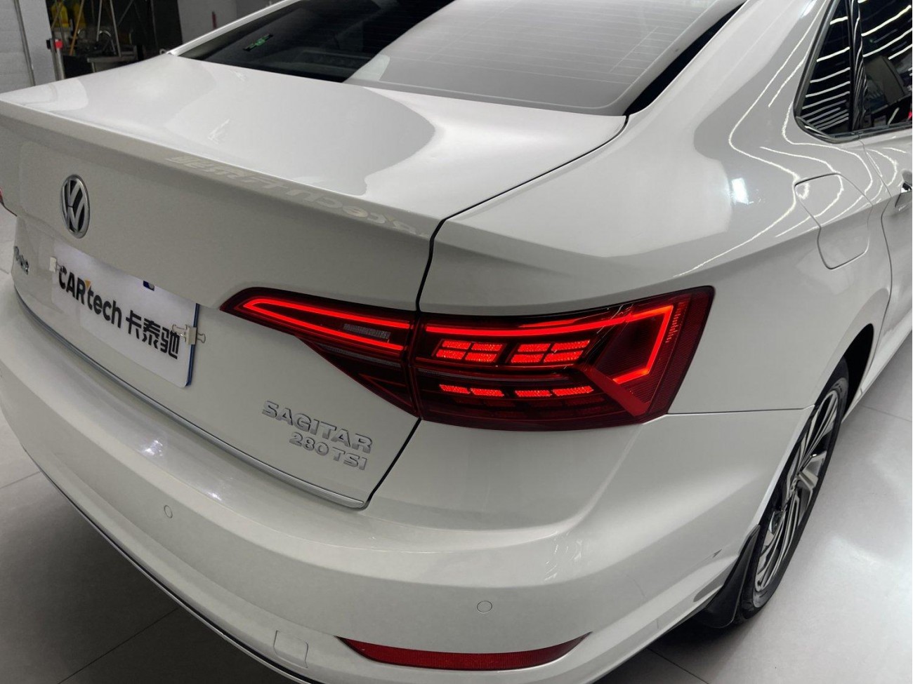 Volkswagen Sagitar 2021