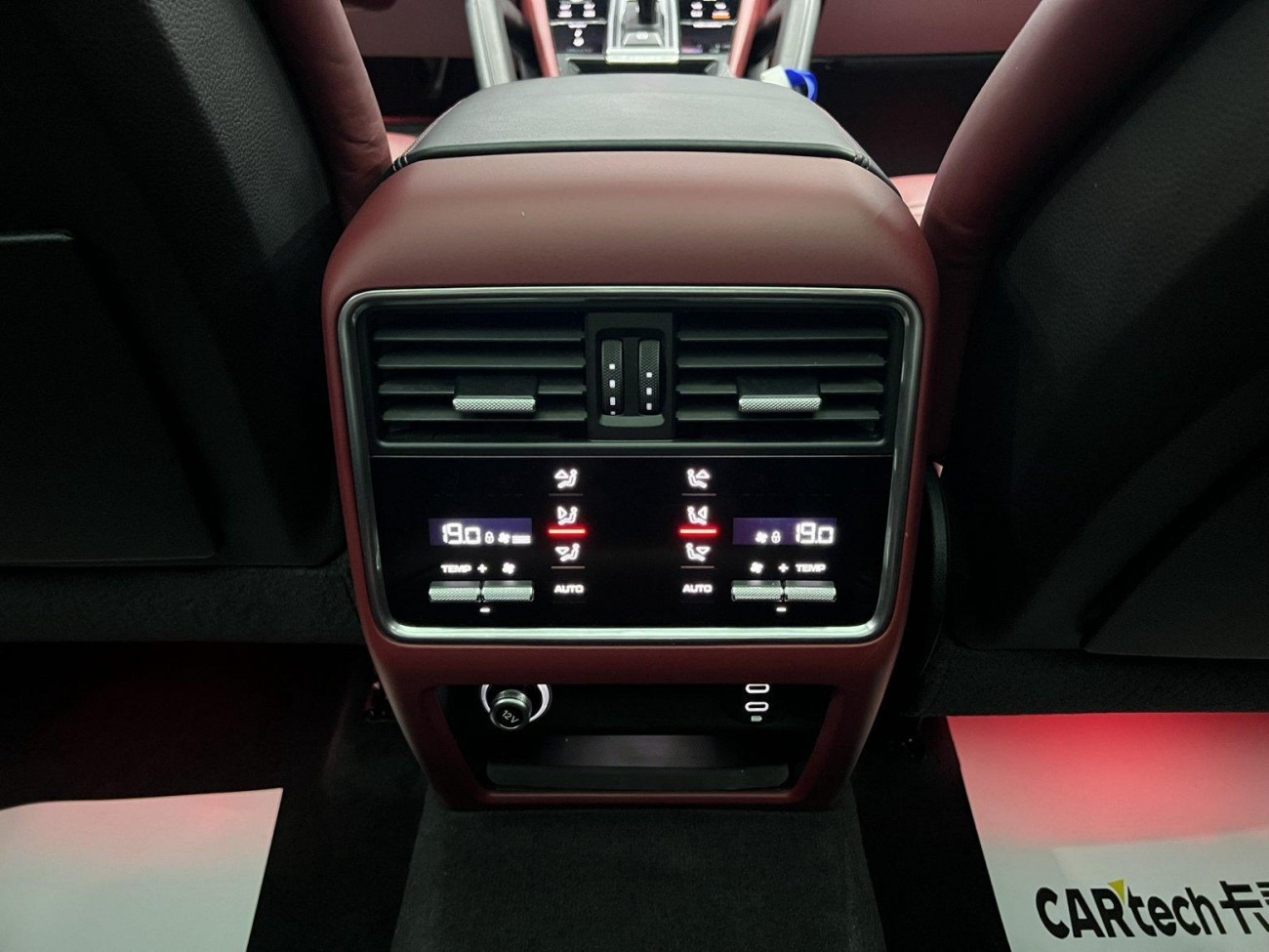 Porsche Cayenne 2022