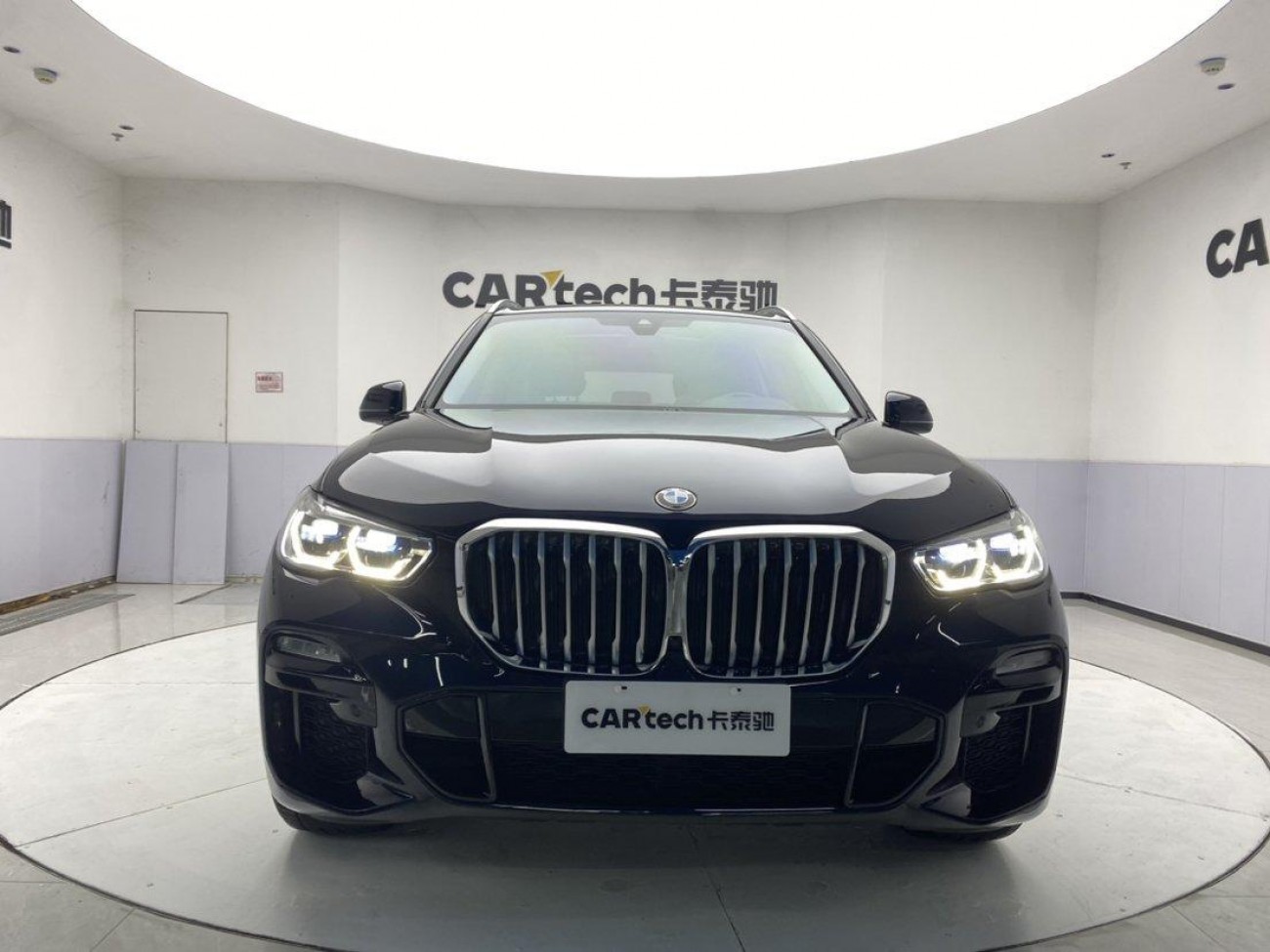 BMW X5 2021