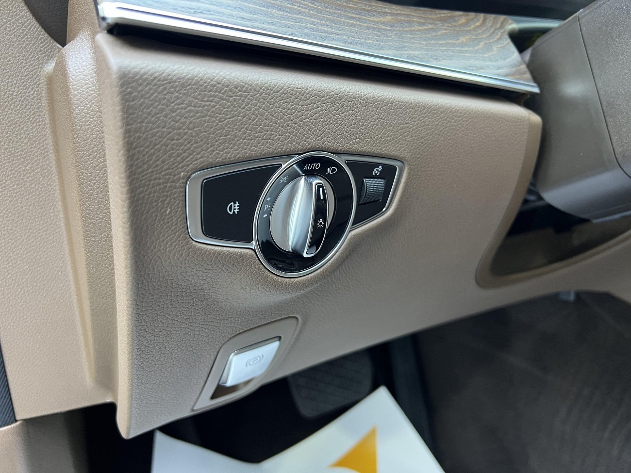Mercedes-Benz E 260 L 2019