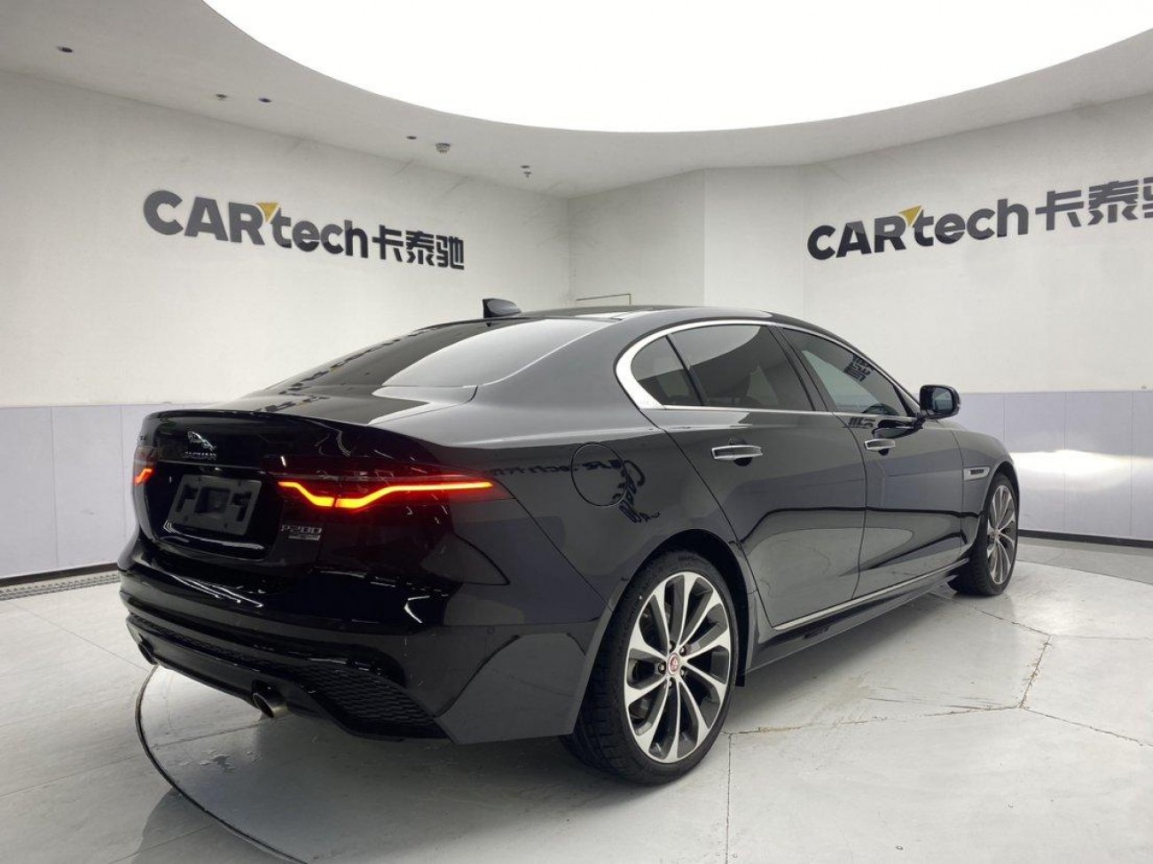 Jaguar XEL 2021